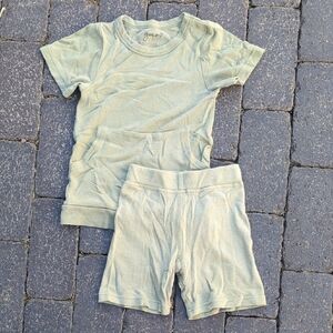 Goumi All Day Biker Set, Shortsleeve Crewneck & Matching Shorts, Green, 3T